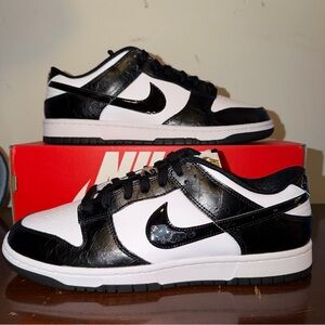 Nike Dunk Low SE ‘World Champ’ - BRAND NEW WITH BOX - SIZE 11
